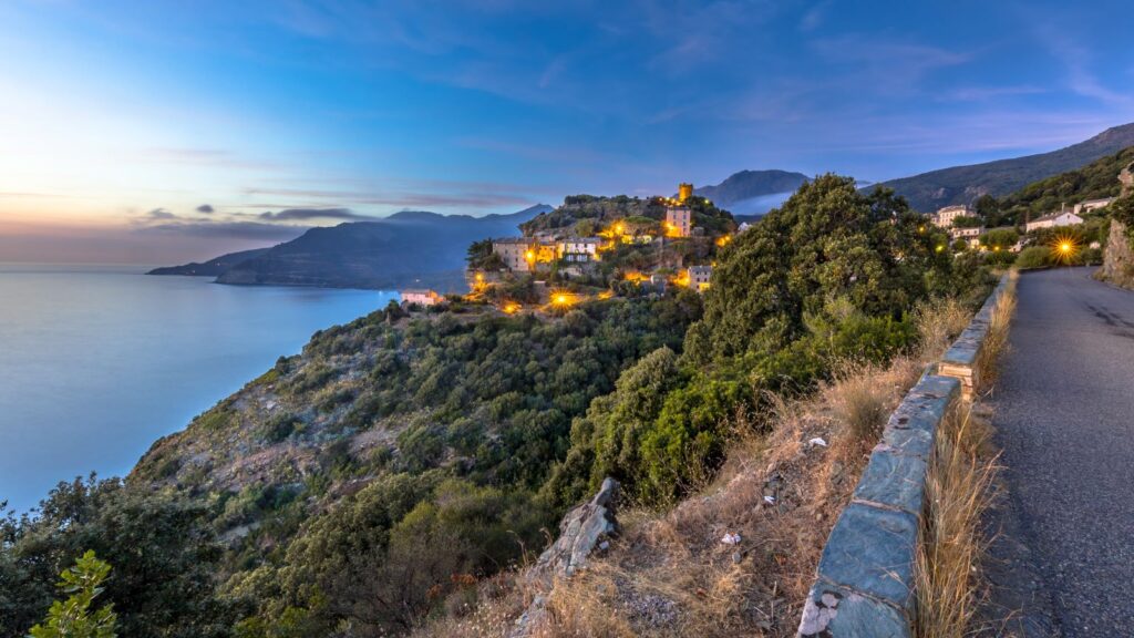 Partir en Corse et découvrir un paradis à portée de main